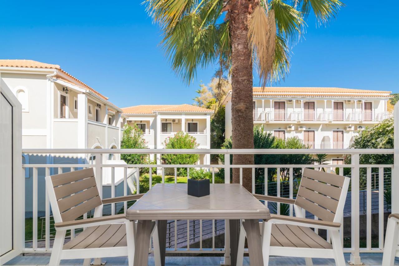 Cavo D'Oro All Inclusive Resort Kalamákion Eksteriør billede