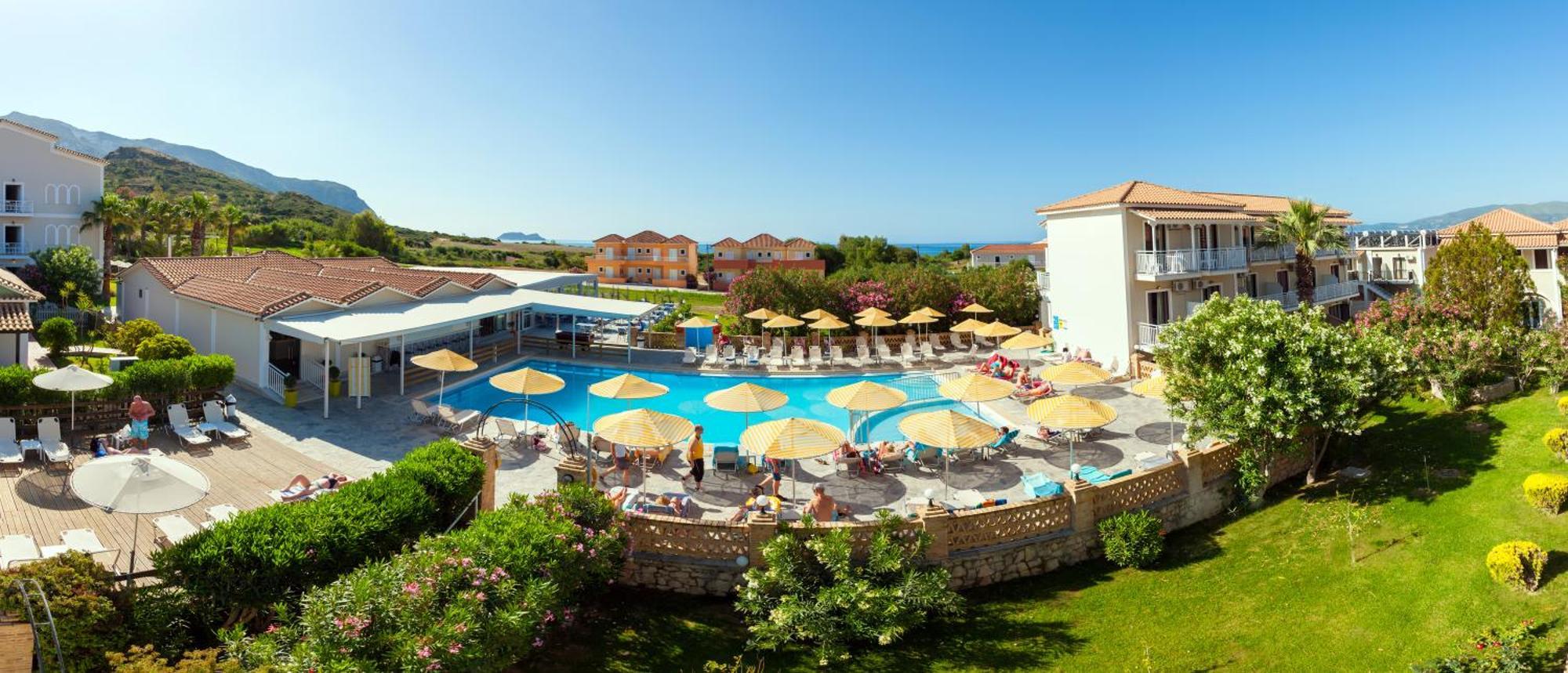 Cavo D'Oro All Inclusive Resort Kalamákion Eksteriør billede