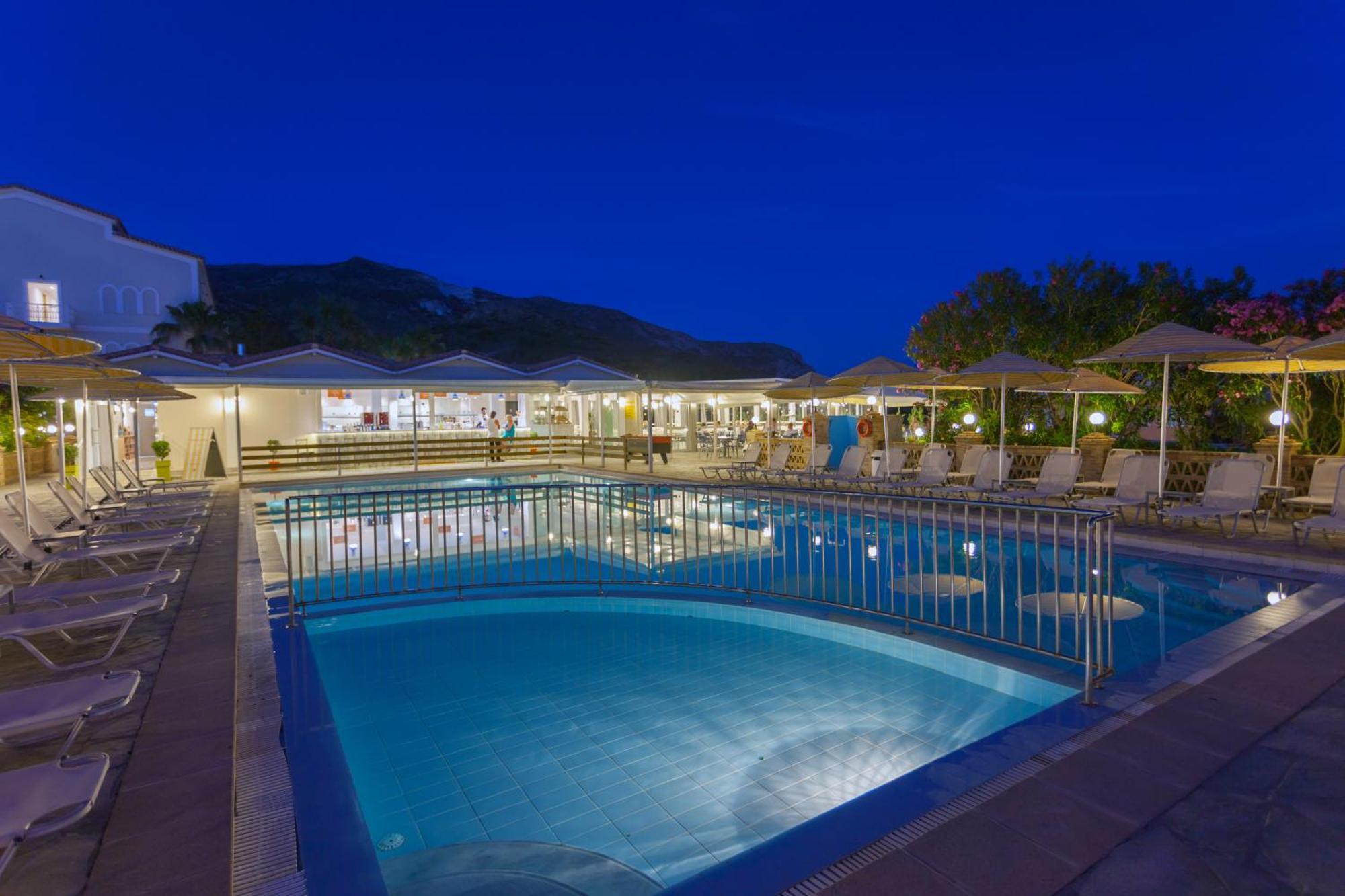 Cavo D'Oro All Inclusive Resort Kalamákion Eksteriør billede